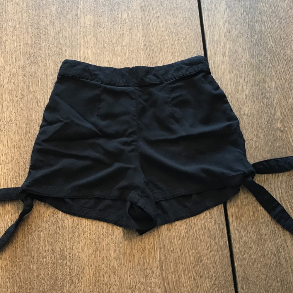 Aeropostale x Bethany Mota Black Tie-Side Women’s Shorts